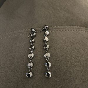 Paparazzi reflective gunmetal dangle earrings